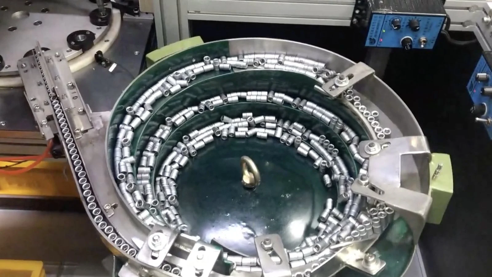 Fully automatic precision press-fit machine in operation